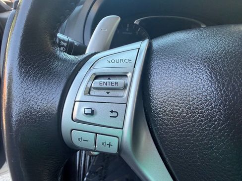 Used 2017 Nissan Altima 2.5 SR FWD image 25