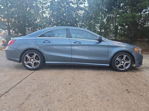 Used 2014 Mercedes-Benz CLA 250 CLA 250 4dr Sedan w/ Premium 1 Package image 34