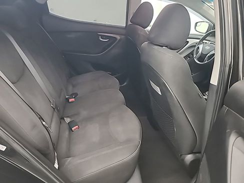 Used 2014 Hyundai Elantra SE FWD image 15