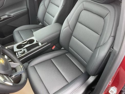 New 2026 Chevrolet Equinox LT image 11