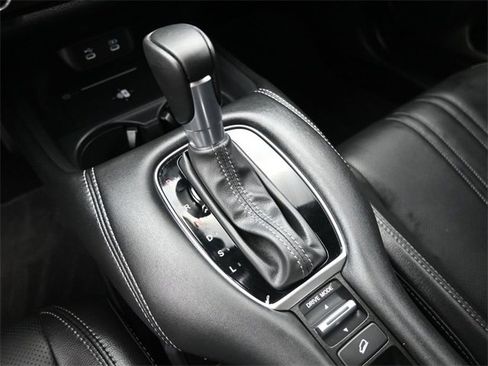 Certified 2026 Honda HR-V EX-L image 31