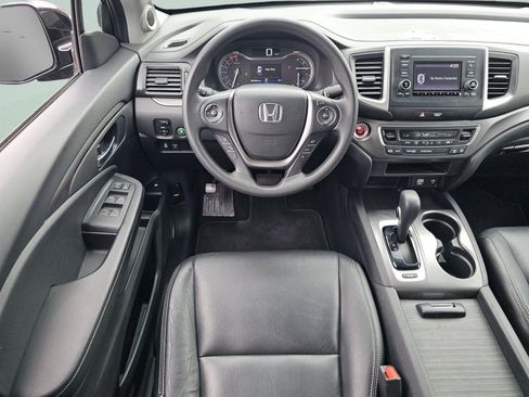 Used 2019 Honda Ridgeline Sport image 4