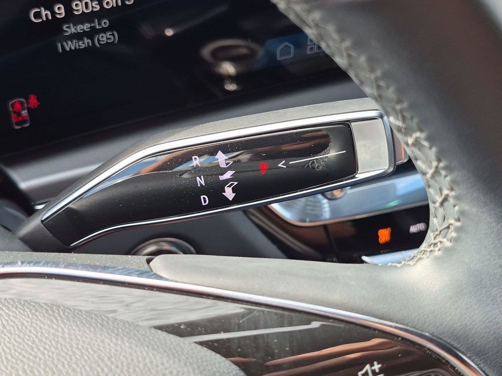 Used 2024 Cadillac Lyriq Tech AWD/4WD image 23