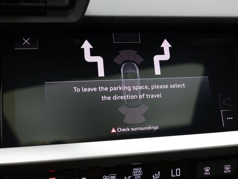 Used 2024 Audi A3 2.0T Premium FWD image 30