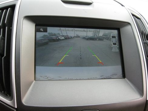 Used 2015 Ford Edge SEL w/ Equipment Group 201A image 37