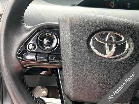 Used 2022 Toyota Prius XLE FWD image 15