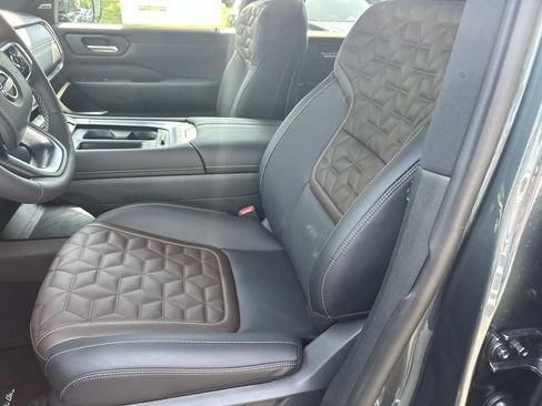 New 2026 Nissan Armada Platinum Reserve AWD/4WD image 16