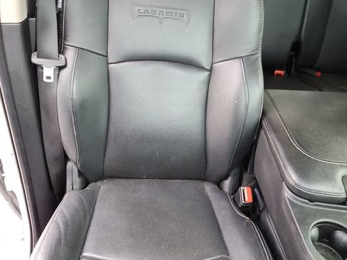 Certified 2017 RAM 1500 Laramie w/ Convenience Group image 19