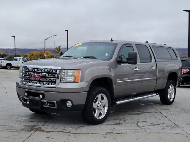 Used 2012 GMC Sierra 2500 Denali w/ Suspension Package, Off-Road AWD/4WD image 1