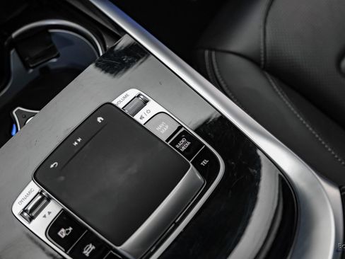 Used 2025 Mercedes-Benz G 550 w/ Exclusive Interior Package image 53