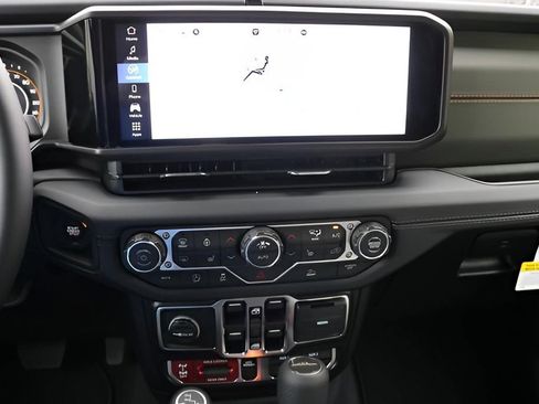 New 2026 Jeep Gladiator Mojave AWD/4WD image 22