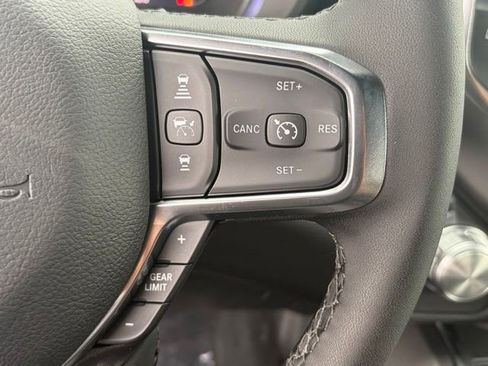 New 2026 RAM 1500 Laramie AWD/4WD image 18