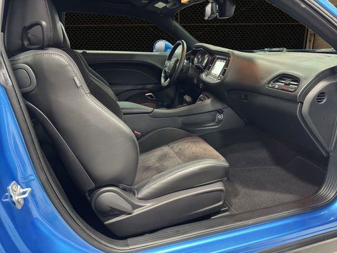 Used 2023 Dodge Challenger R/T Scat Pack w/ Plus Package image 17