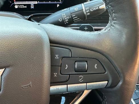 Used 2023 Cadillac Escalade Premium Luxury w/ Performance Package image 40