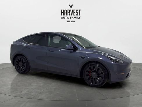 Used 2022 Tesla Model Y Performance AWD/4WD image 9