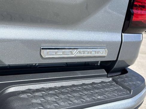 New 2026 GMC Canyon Elevation w/ Convenience Package image 5