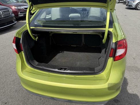 Used 2011 Ford Fiesta SE w/ 201A Rapid Spec Order Code image 21