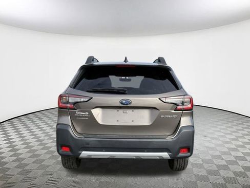 Used 2023 Subaru Outback Limited image 10