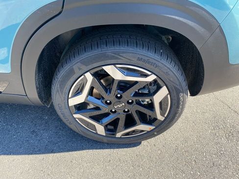 New 2026 Kia Seltos SX image 28