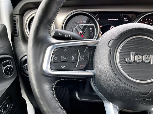 Used 2020 Jeep Gladiator Rubicon AWD/4WD image 24