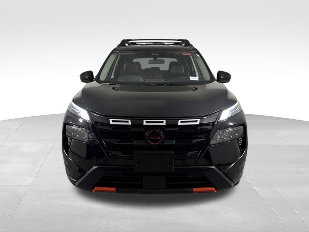 Used 2026 Nissan Rogue SV AWD/4WD image 5