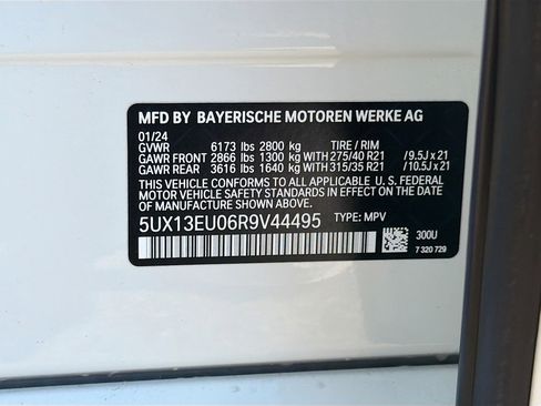 Used 2024 BMW X5 sDrive40i w/ M Sport Package image 43