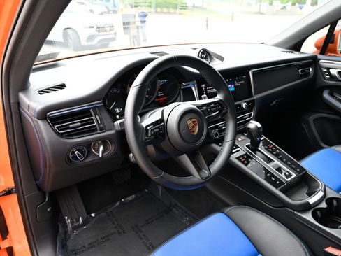 Used 2023 Porsche Macan GTS AWD/4WD image 16