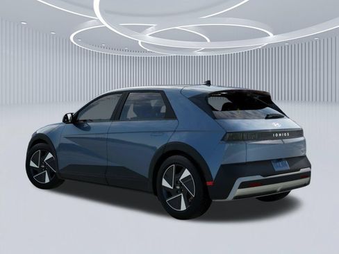 New 2026 Hyundai Ioniq 5 SEL RWD image 5