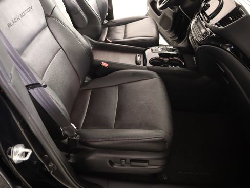 Used 2022 Honda Pilot Black Edition image 15