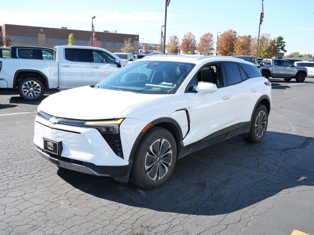 Used 2024 Chevrolet Blazer EV LT AWD/4WD image 5