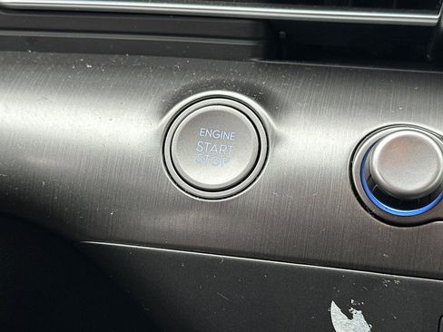 Used 2024 Hyundai Kona SEL image 26