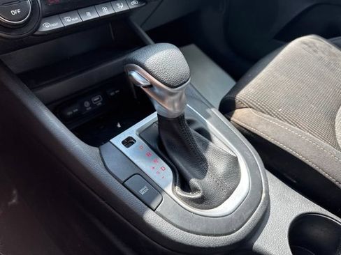 Used 2019 Kia Forte LXS FWD image 19