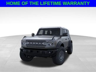 New 2025 Ford Bronco Badlands video 2