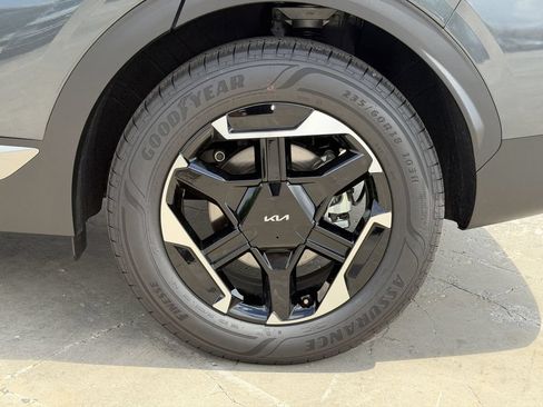 Certified 2026 Kia Sportage S AWD/4WD image 12