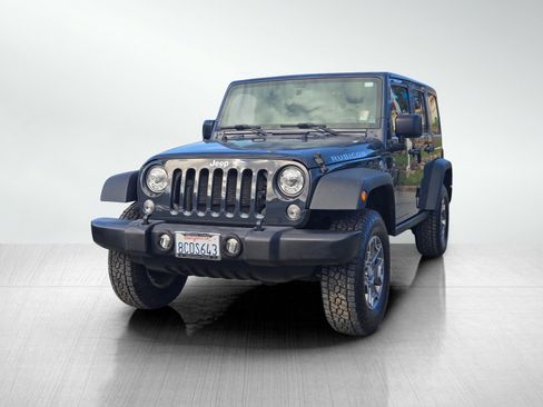 Used 2018 Jeep Wrangler Unlimited Rubicon w/ Connectivity Group image 8