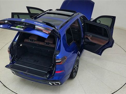 Used 2025 BMW X7 M60i image 91