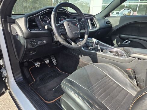 Used 2015 Dodge Challenger R/T Plus image 17