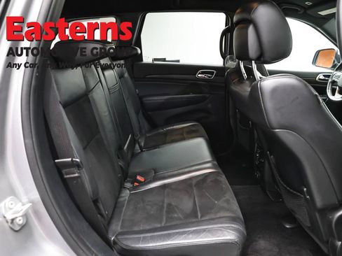 Used 2017 Jeep Grand Cherokee Altitude AWD/4WD image 23