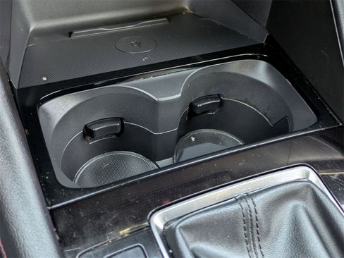 Used 2024 MAZDA MAZDA3 s image 19