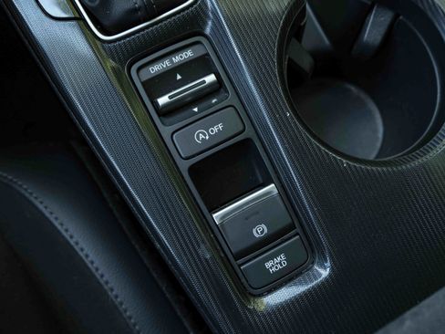 Used 2025 Honda Civic Sport image 28