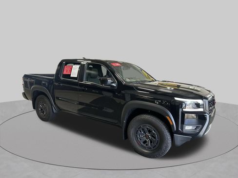 Certified 2025 Nissan Frontier PRO-4X w/ Pro Premium Package AWD/4WD image 12
