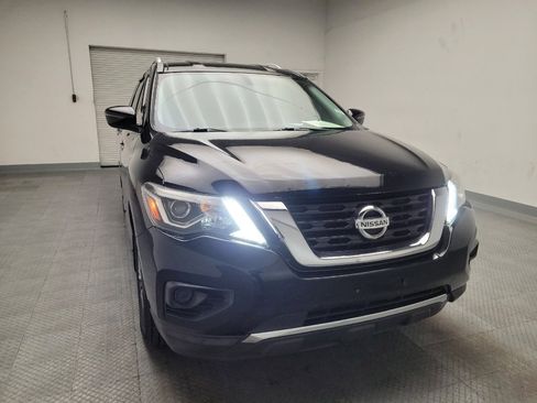 Used 2020 Nissan Pathfinder S FWD image 14