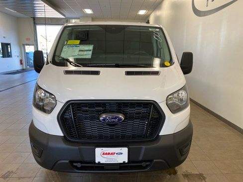 New 2024 Ford Transit 250 LR 130 WB image 3