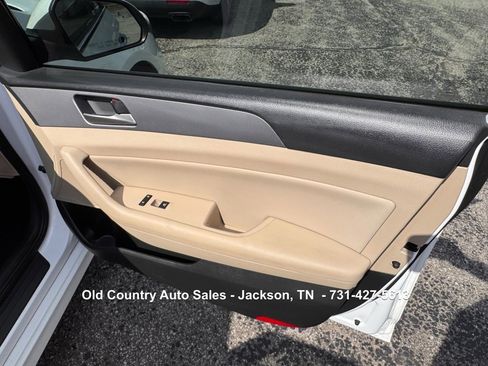 Used 2019 Hyundai Sonata SEL w/ Tech Package 02 image 15