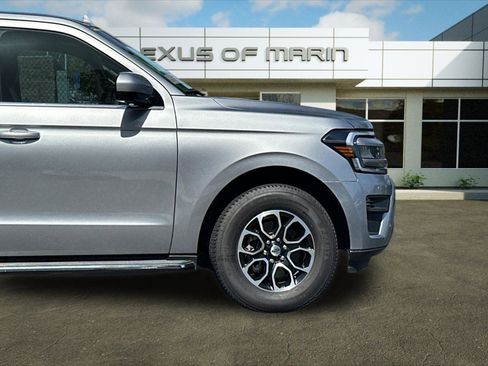 Used 2022 Ford Expedition XLT RWD image 36