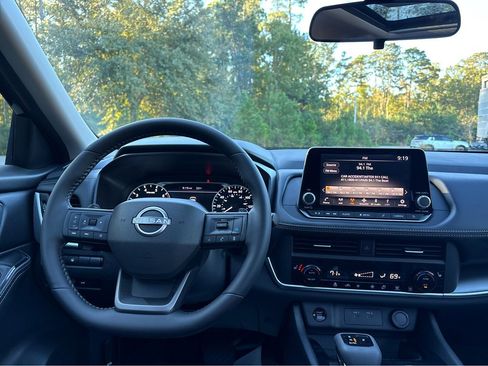 New 2026 Nissan Rogue SV image 4