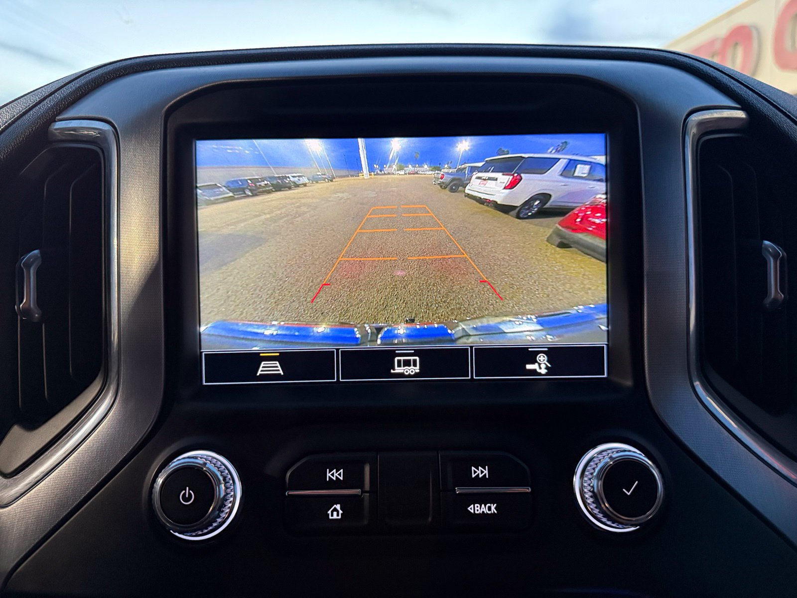 Used 2021 GMC Sierra 1500 SLT RWD image 7
