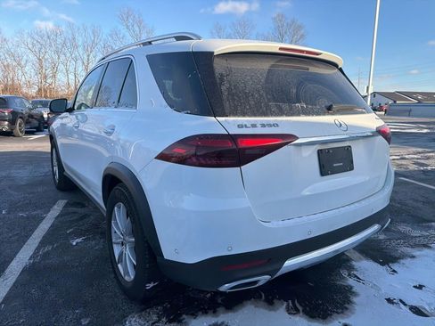 Used 2025 Mercedes-Benz GLE 350 4MATIC image 3