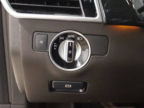 Used 2018 Mercedes-Benz GLS 450 GLS 450 image 24