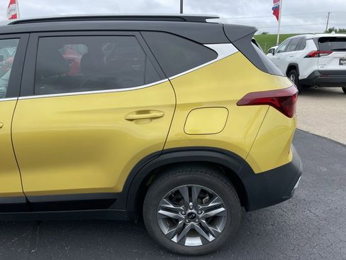 Used 2021 Kia Seltos S image 23